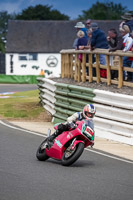 Vintage-motorcycle-club;eventdigitalimages;mallory-park;mallory-park-trackday-photographs;no-limits-trackdays;peter-wileman-photography;trackday-digital-images;trackday-photos;vmcc-festival-1000-bikes-photographs